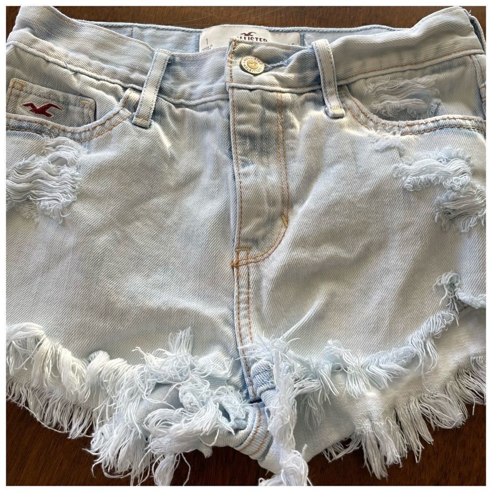 Hollister High Rise Distressed Festival Fray Hem Cut Off Shorts Light Wash Sz 25 - Picture 5 of 12